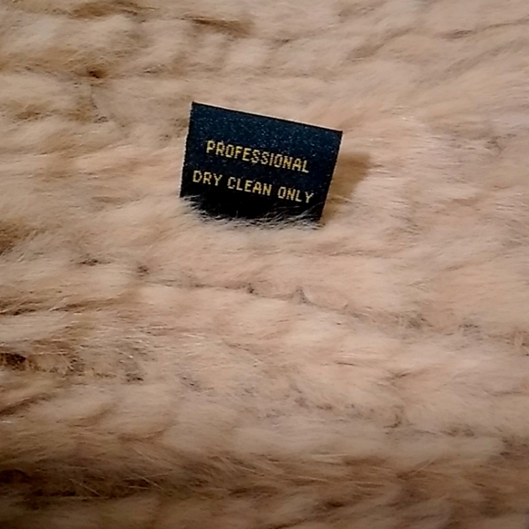 LA Fiorentina Fur Jacket - Picture 9 of 10